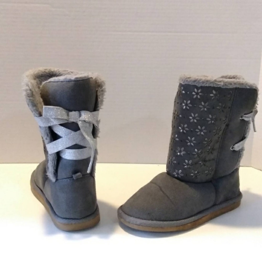 Crazy 8 Girls Winter Boots Gray size 12